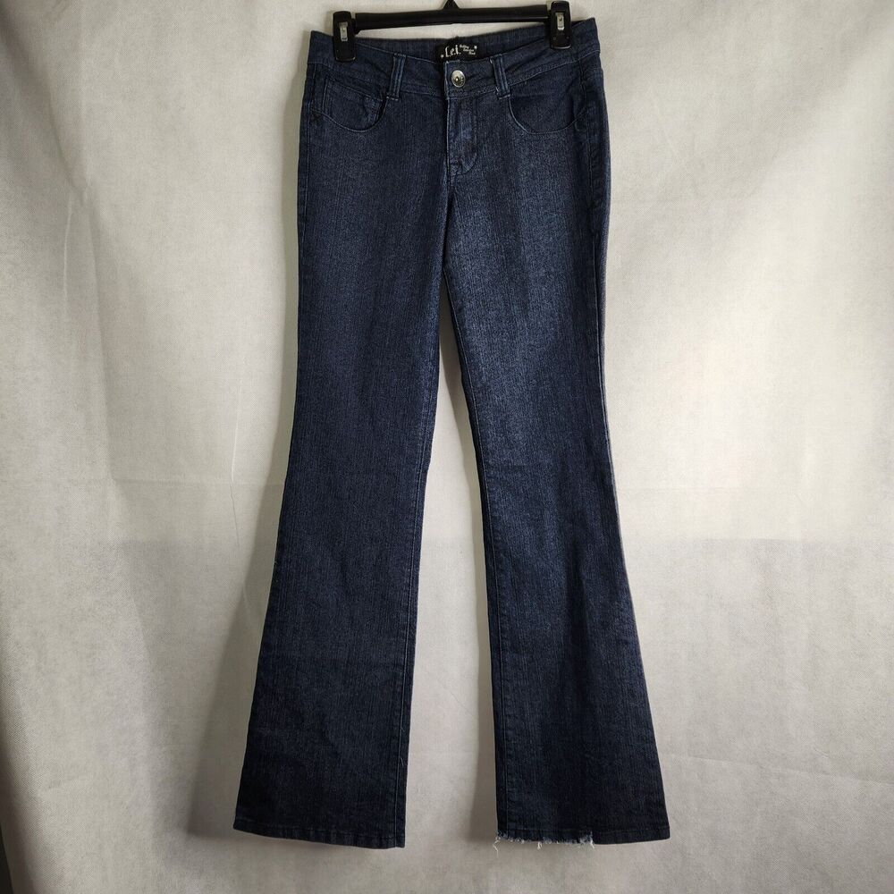 LEI Women's Size 7 Jeans Low Rise Hipster Flare Denim Y2K Gweneth